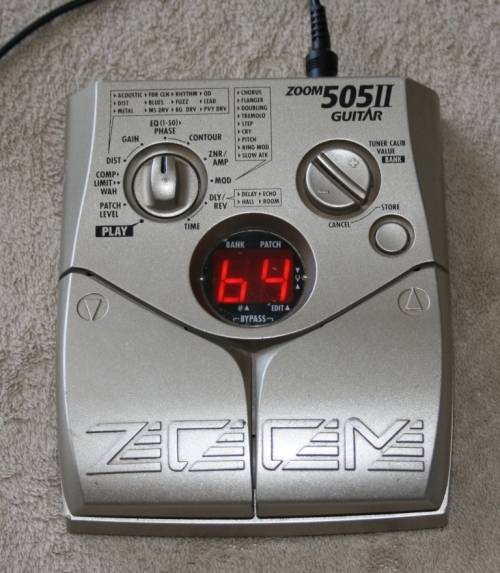 Guitar Effects Zoom 505 II Guitar MiniMulti Effects Pedal Good